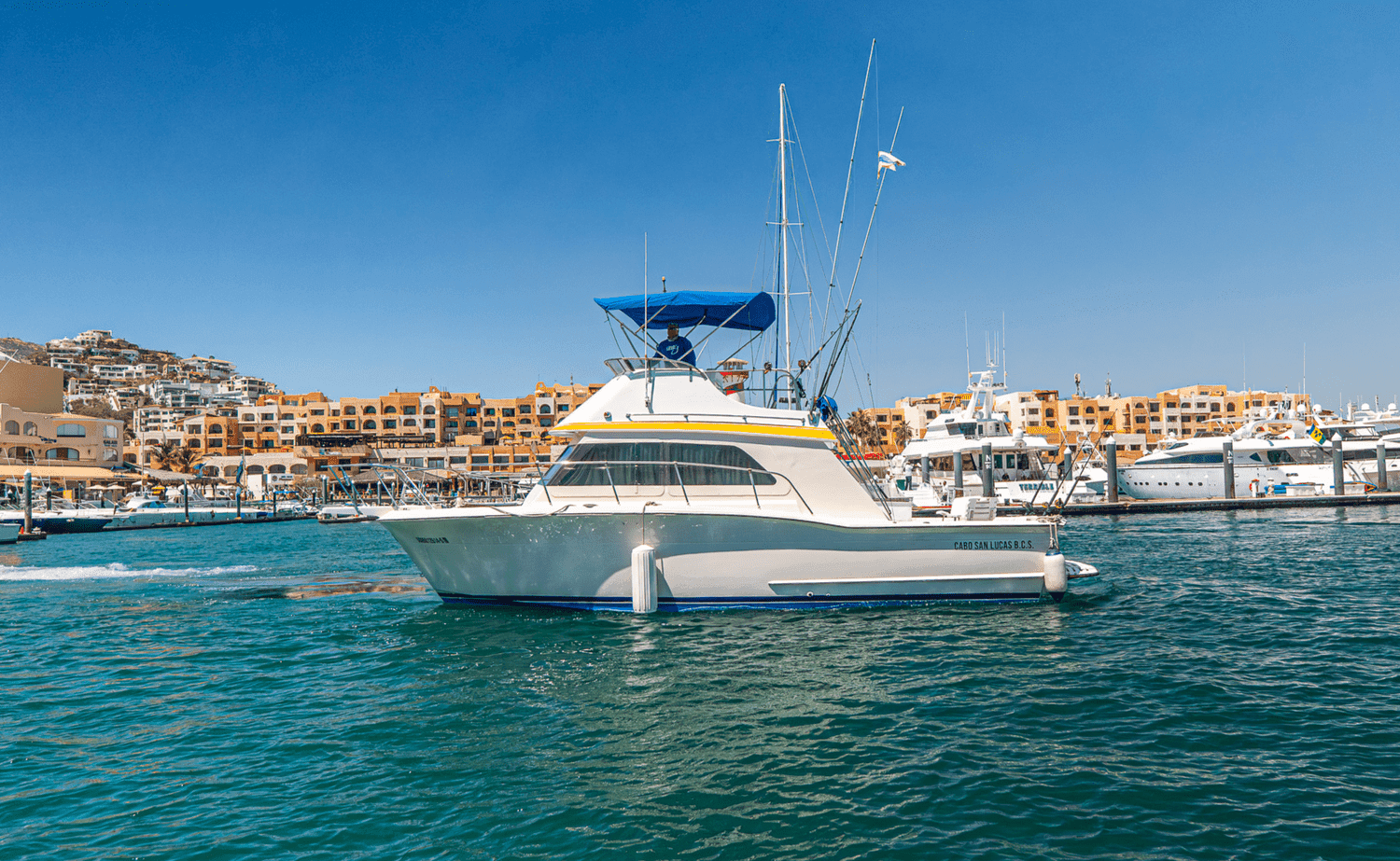 35ft Owens sportfishing boat in Cabo San Lucas