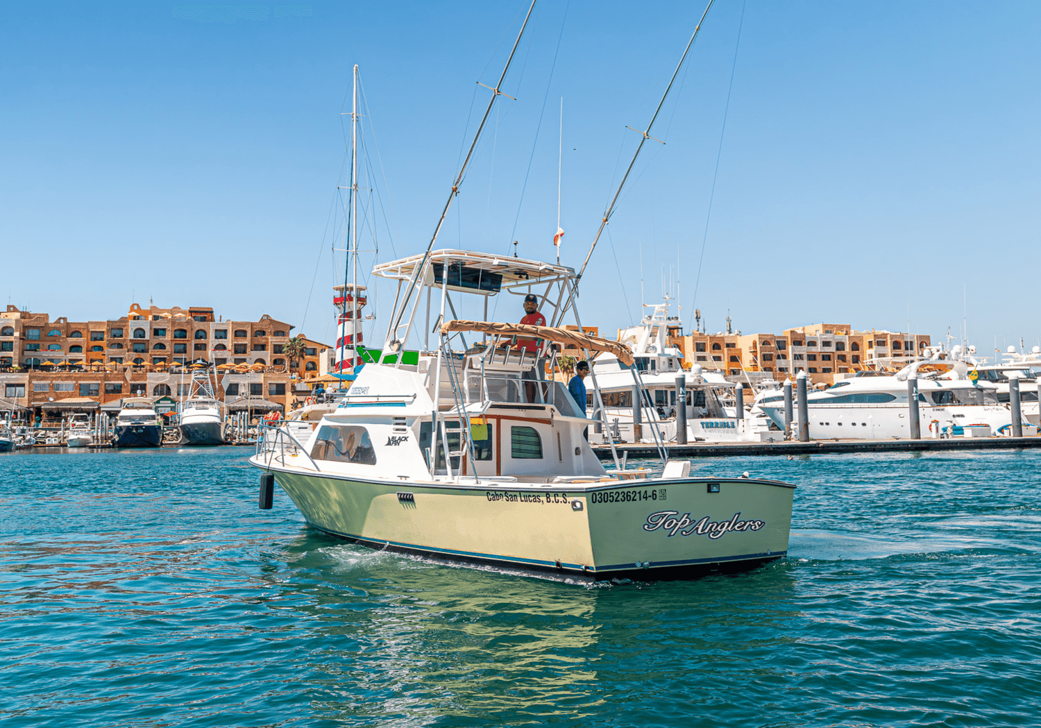 32ft Blackfin — sportfishing charter in Cabo San Lucas