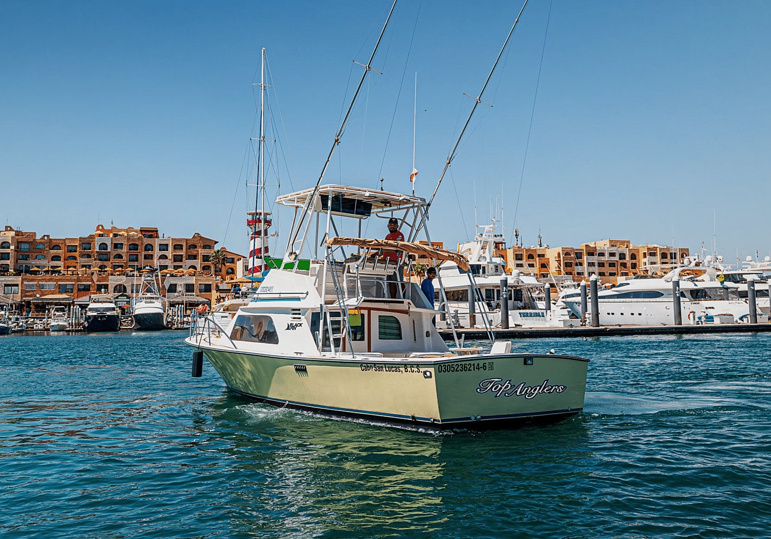 32ft Blackfin — sportfishing charter in Cabo San Lucas