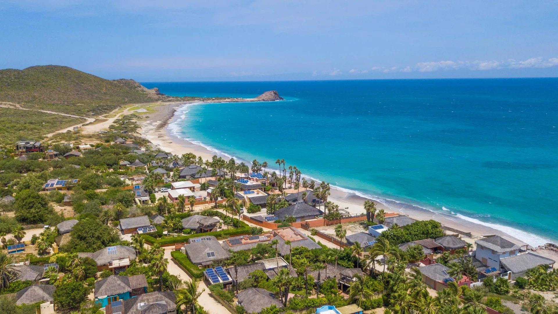 The bay and village of Cabo Pulmo from above