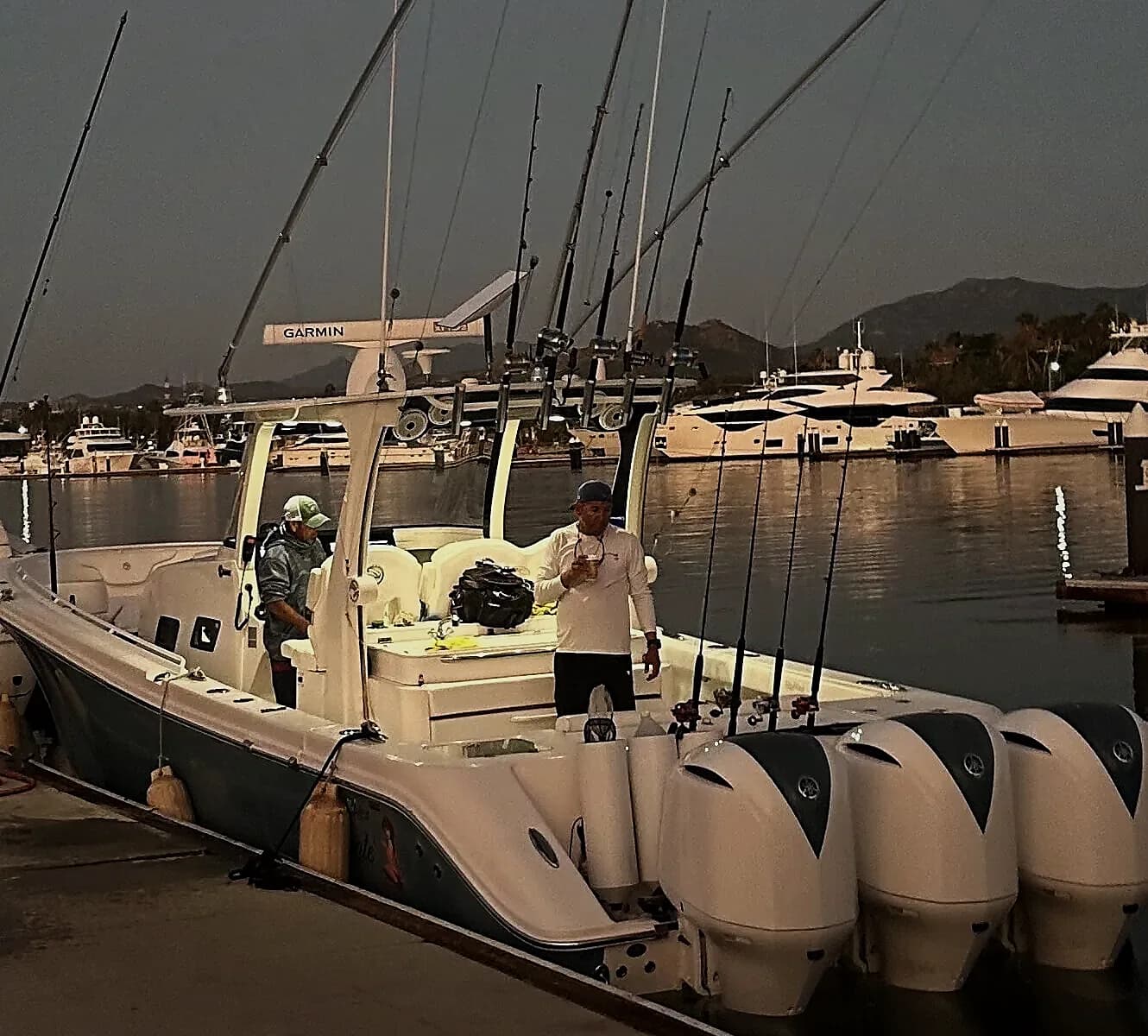Excursiones de Pesca Compartidas en Cabo para Familias