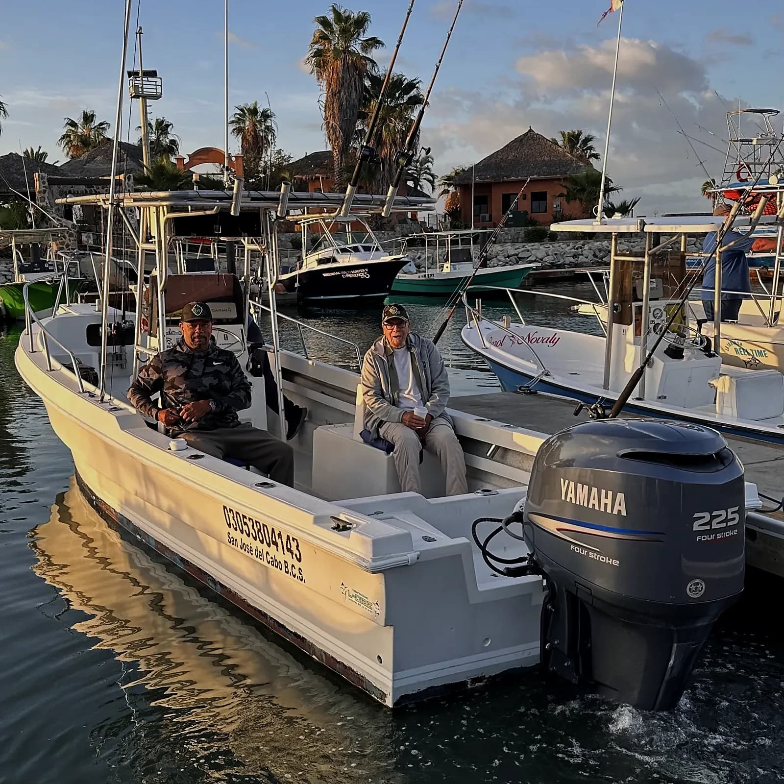 Consejos para fotos de pesca en Cabo San Lucas: Captura tu "Catch & Release" en 2026