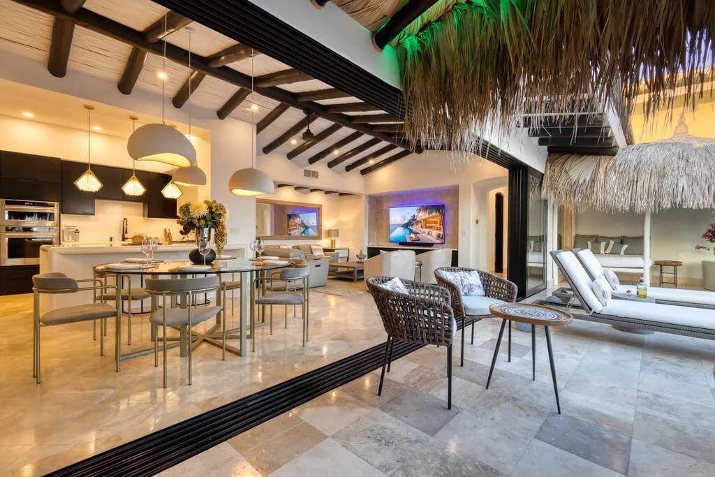 Cabo Bello gallery photo 4