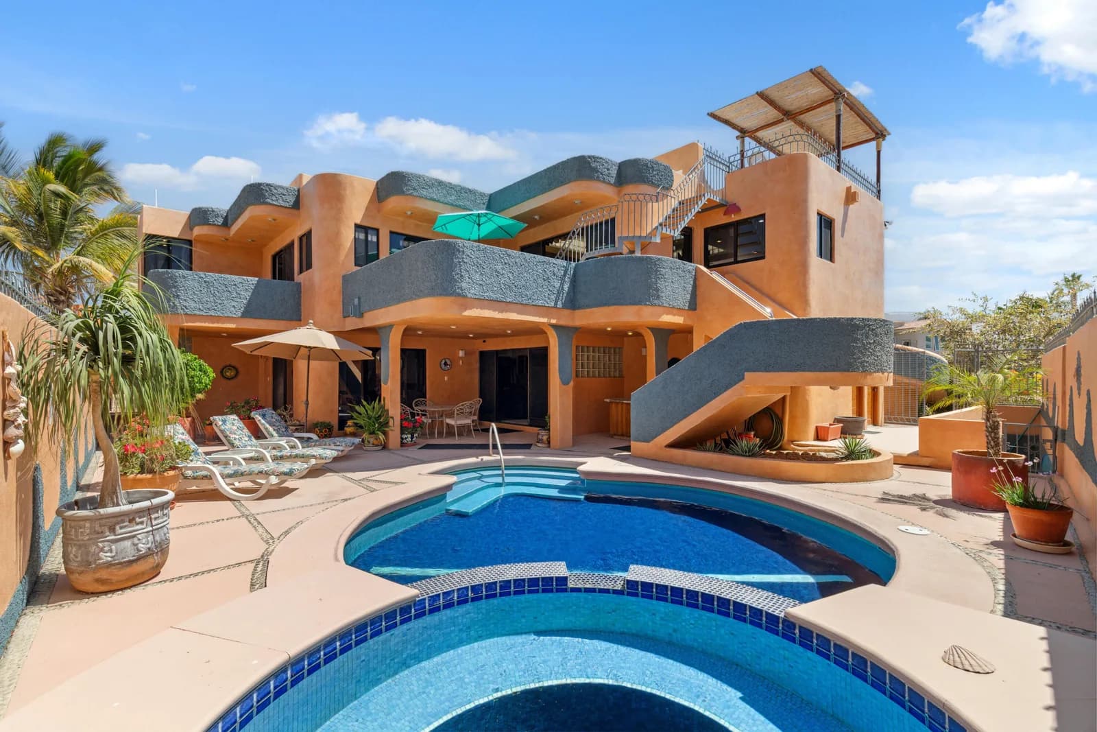 Cabo Bello gallery photo 5