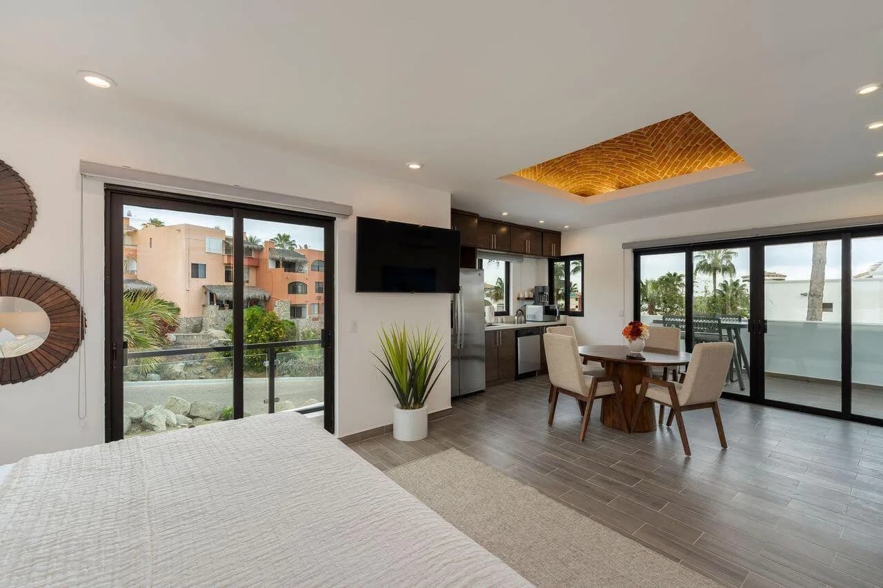 Cabo Bello gallery photo 7