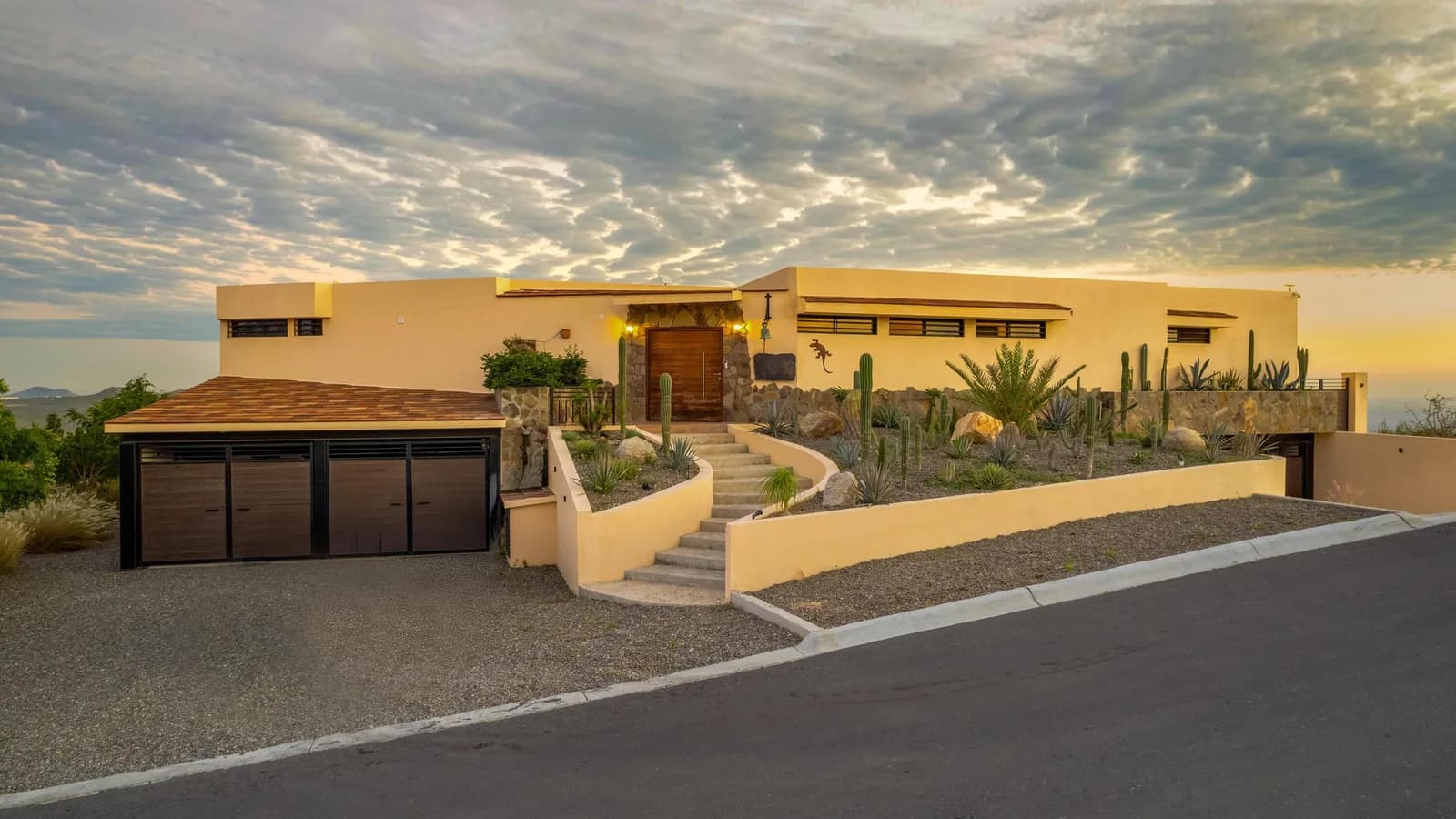 Rolling Hills real estate in Cabo