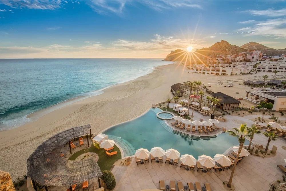 Grand Solmar Land's End Resort & Spa, a resort in Cabo San Lucas