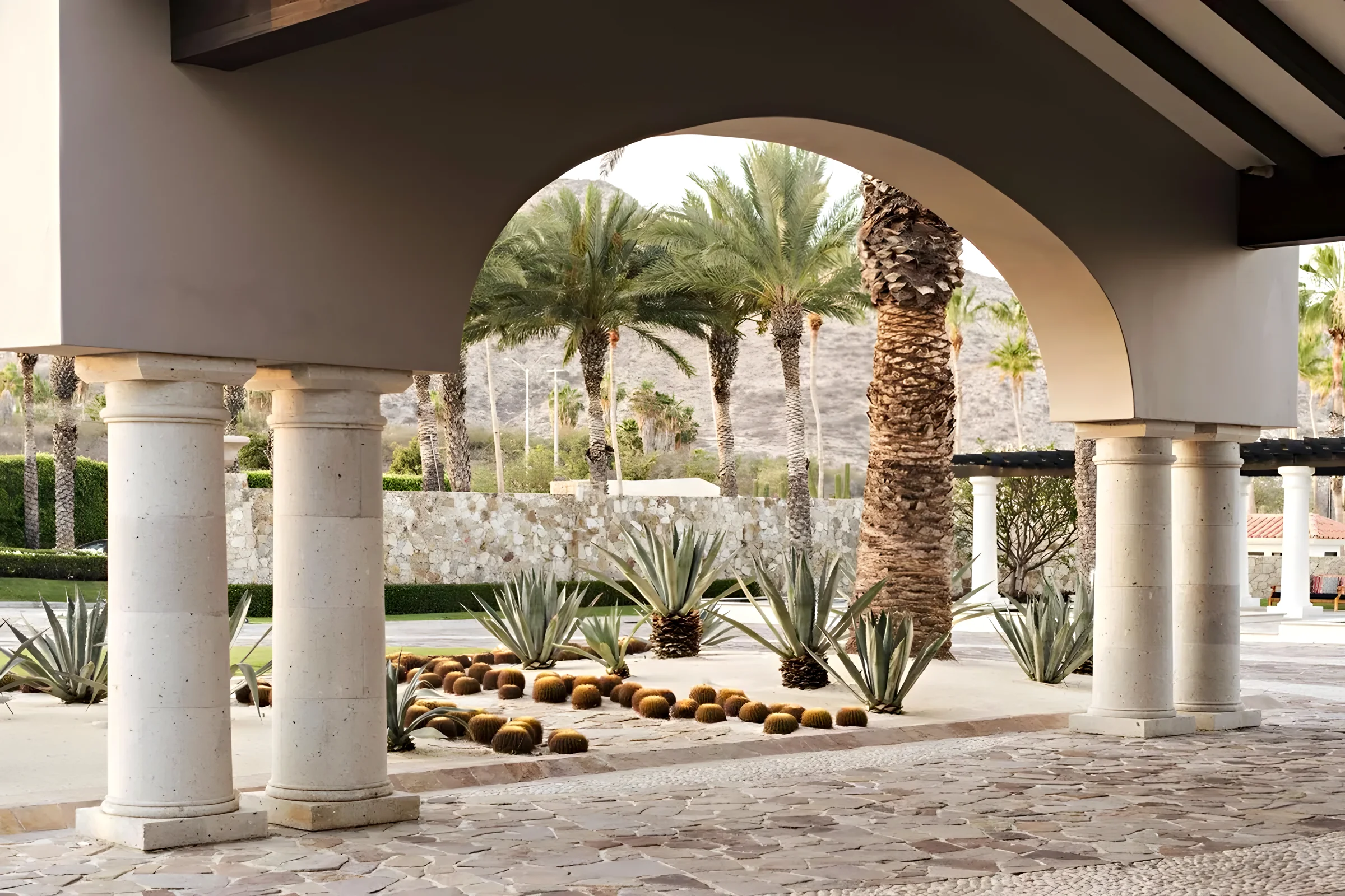 Hilton Los Cabos, resort de 4.5 estrellas en The Corridor