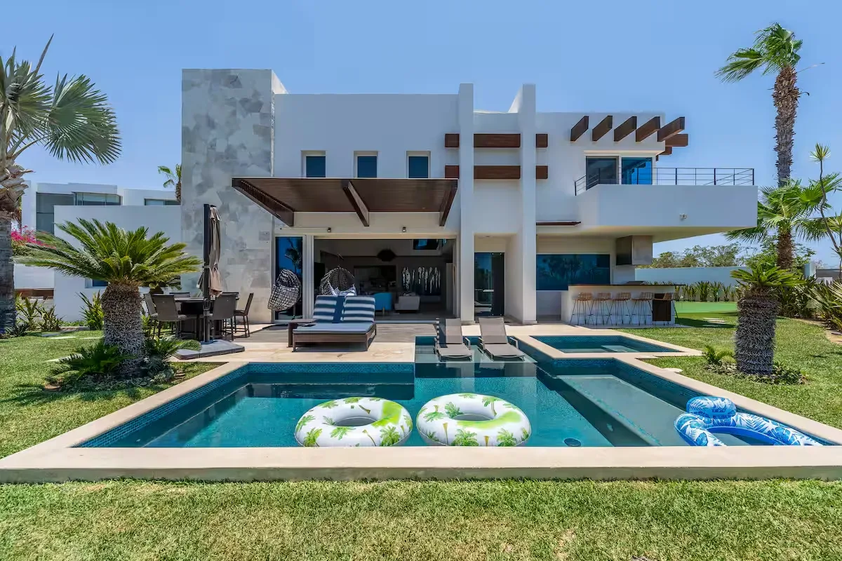 Casa de las Palmas - luxury villa rental in Cabo San Lucas