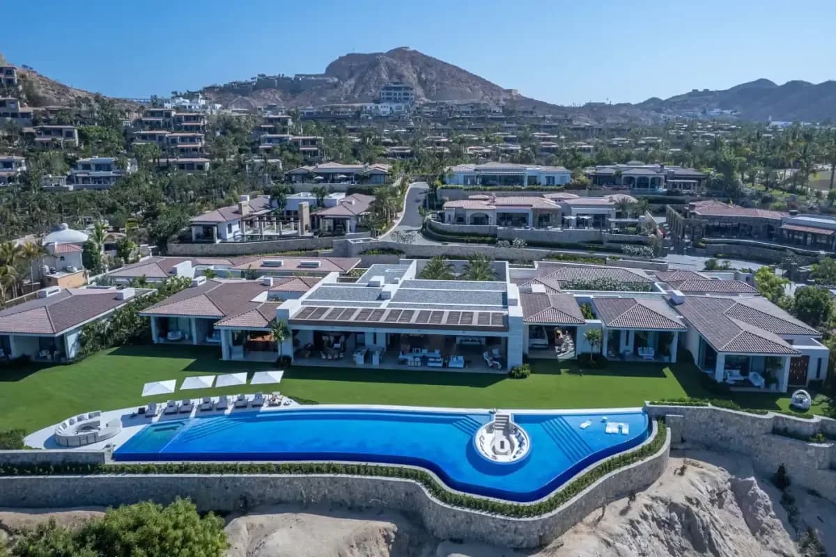 Aerial view of a luxury estate in Palmilla, Los Cabos