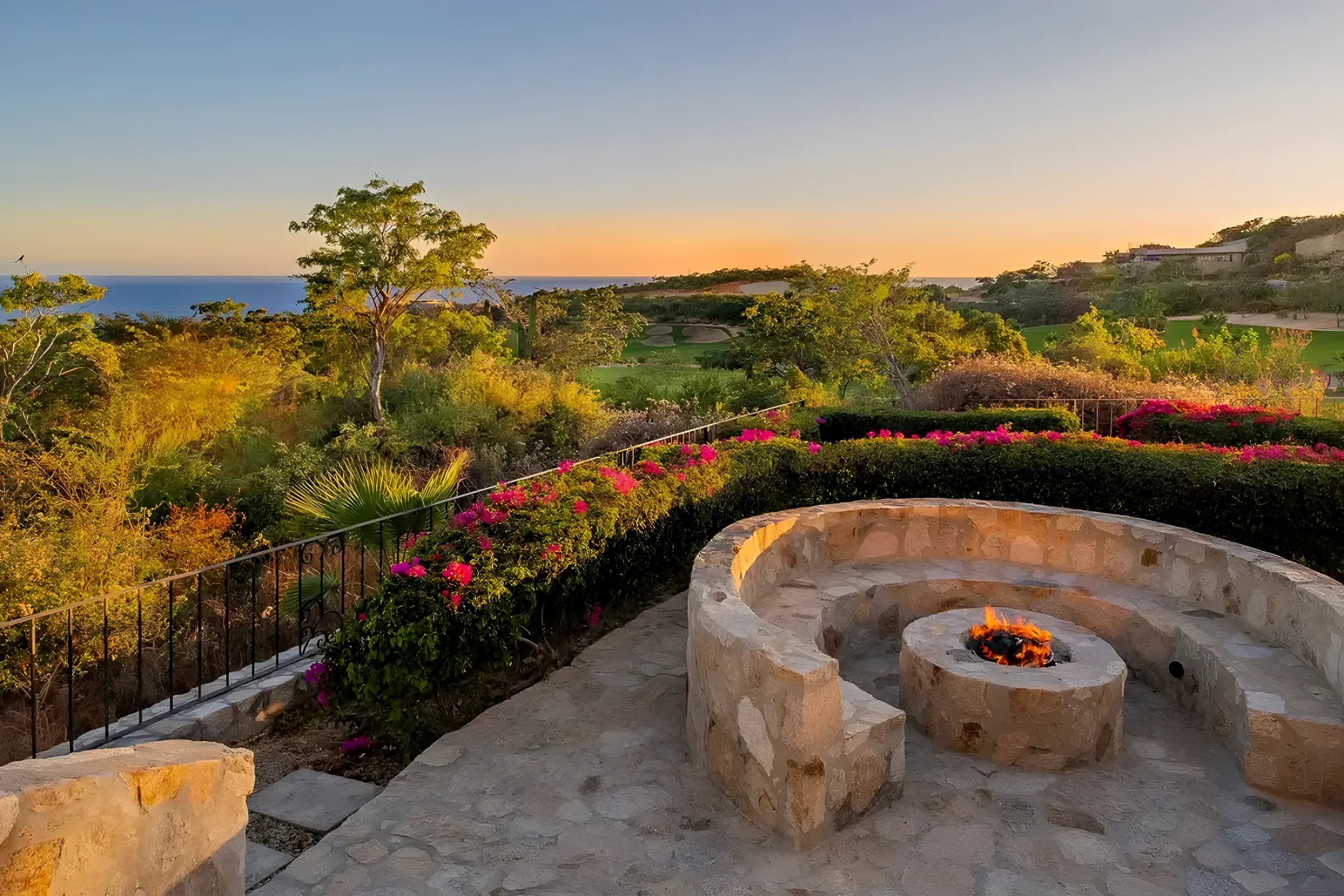 Foto 2 de Casa Primavera, villa de 8 recámaras en Puerto Los Cabos