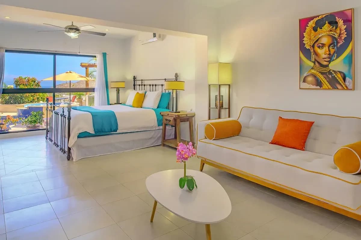 A luxury home overlooking the sea in Los Cabos