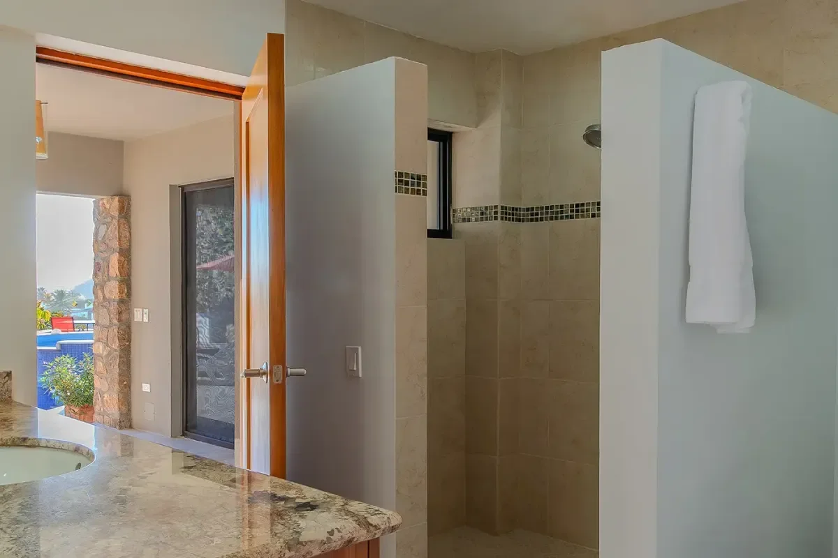 Pedregal Pacific vs Puerto Los Cabos: Which Cabo Villa Area?