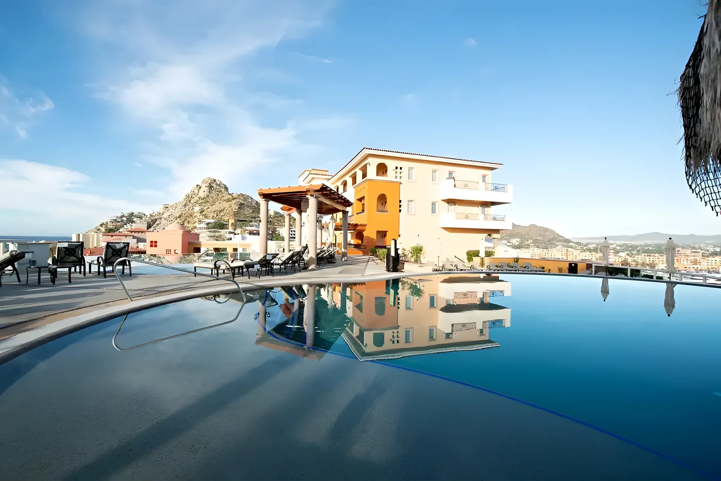 Cabo en agosto de 2026: Tu guía esencial para una vibrante escapada de verano