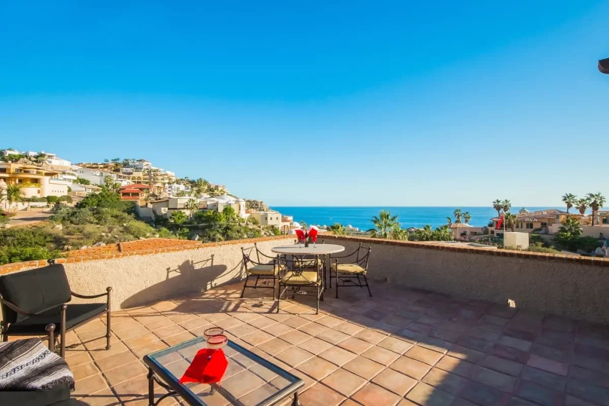 Unwind in Style: Discover Your Perfect Cabo Villa with Home Theater in 2026