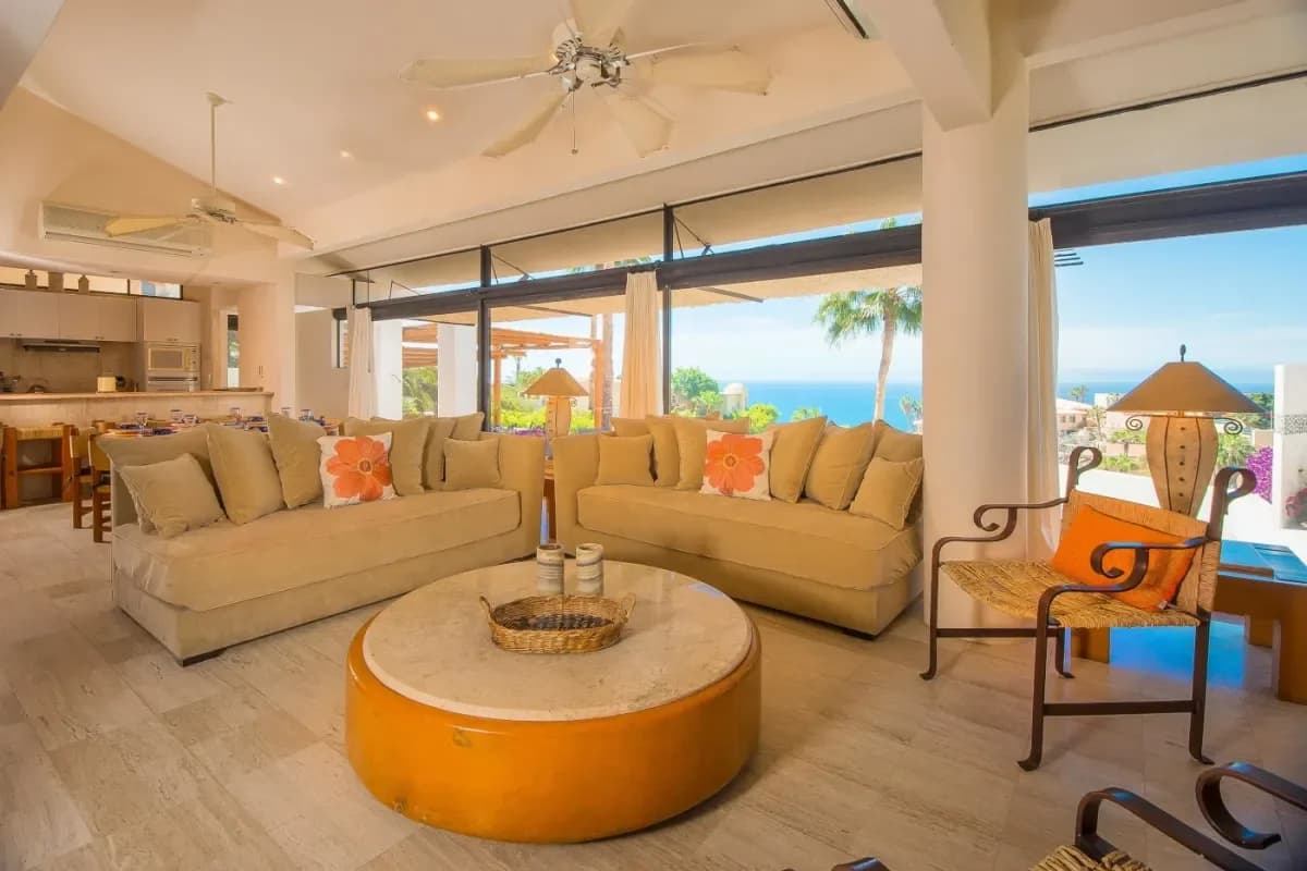 Los Cabos Mexico: My Local's Guide to Your 2026 Trip