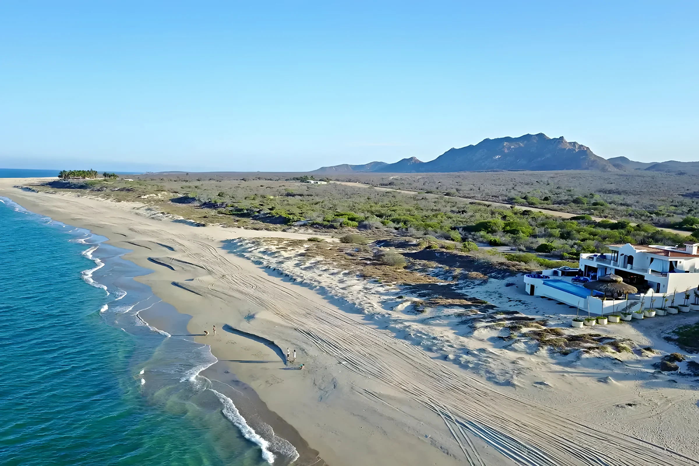 Foto 2 de Villa Bahia De Los Frailes, villa de 6 recámaras en Cabo Pulmo