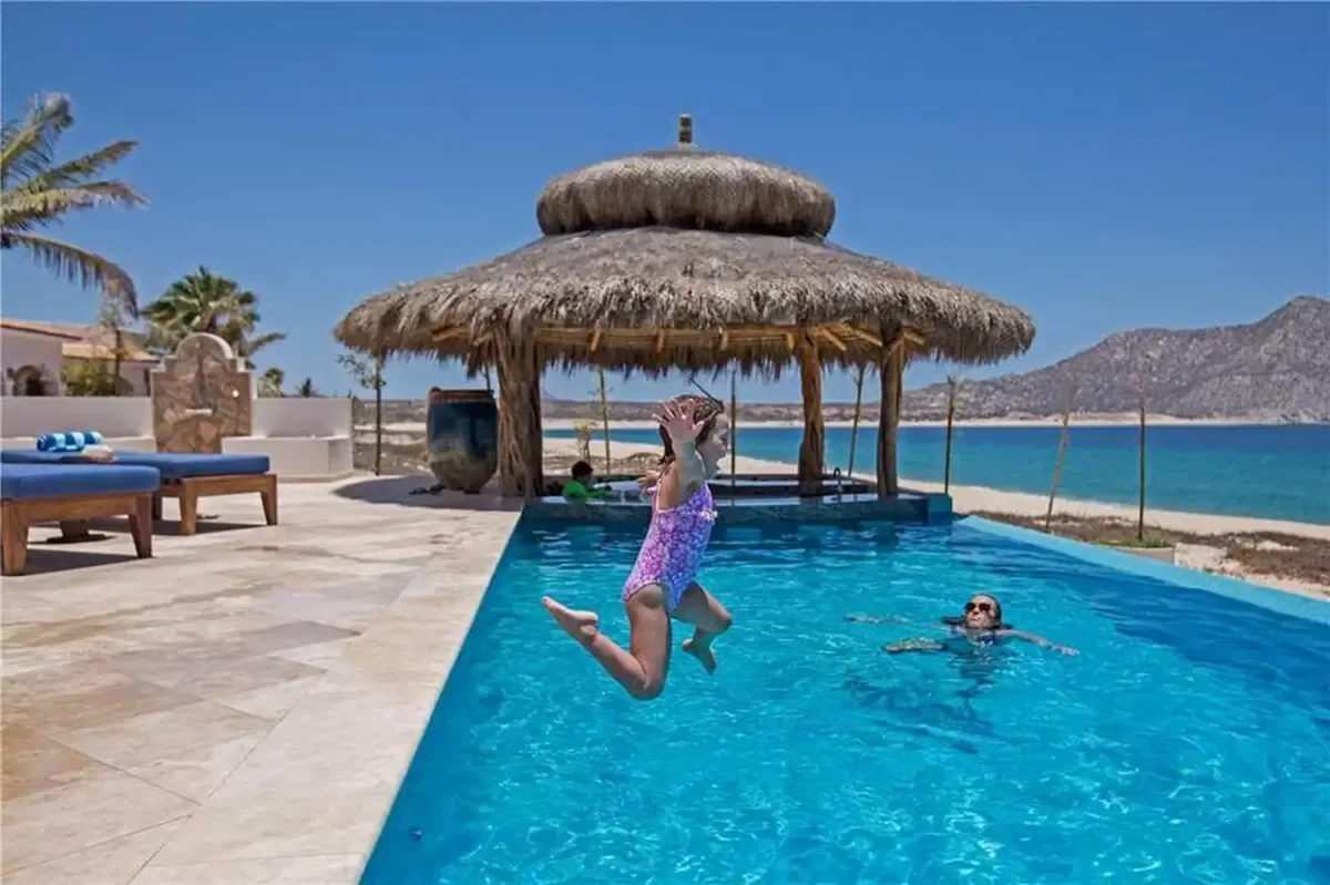 Foto 9 de Villa Bahia De Los Frailes, villa de 6 recámaras en Cabo Pulmo