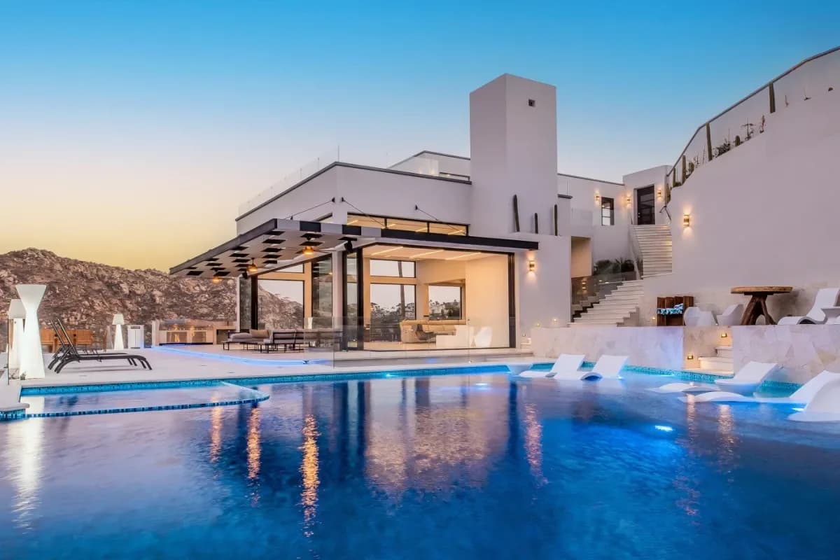 Casa Mirador — Hillside Ocean View