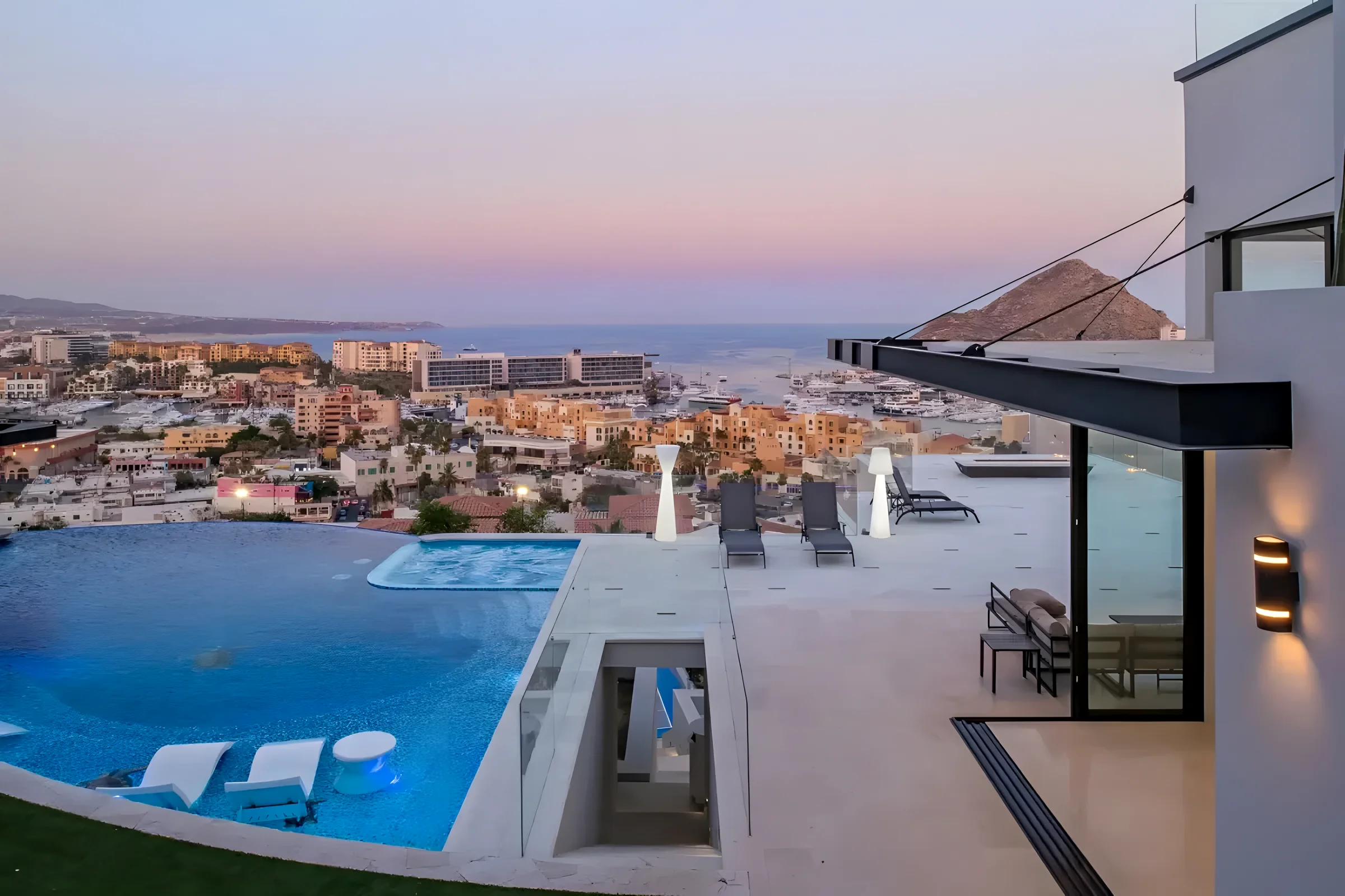 Foto 4 de Villa Chavez, villa de 8 recámaras en Pedregal Bay