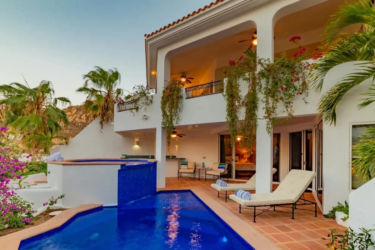 Beachfront Estate — Maravilla