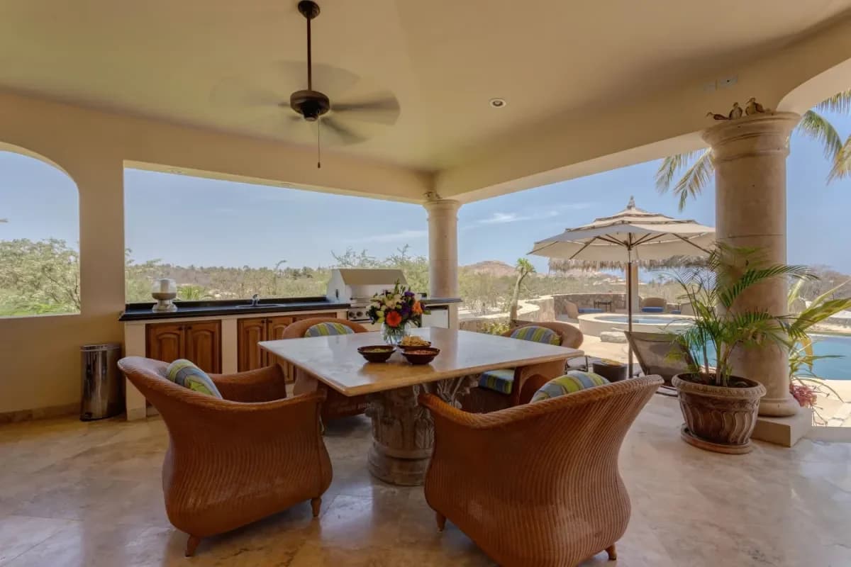 Your Ultimate Beach Wedding Cabo San Lucas Planning Guide for 2026