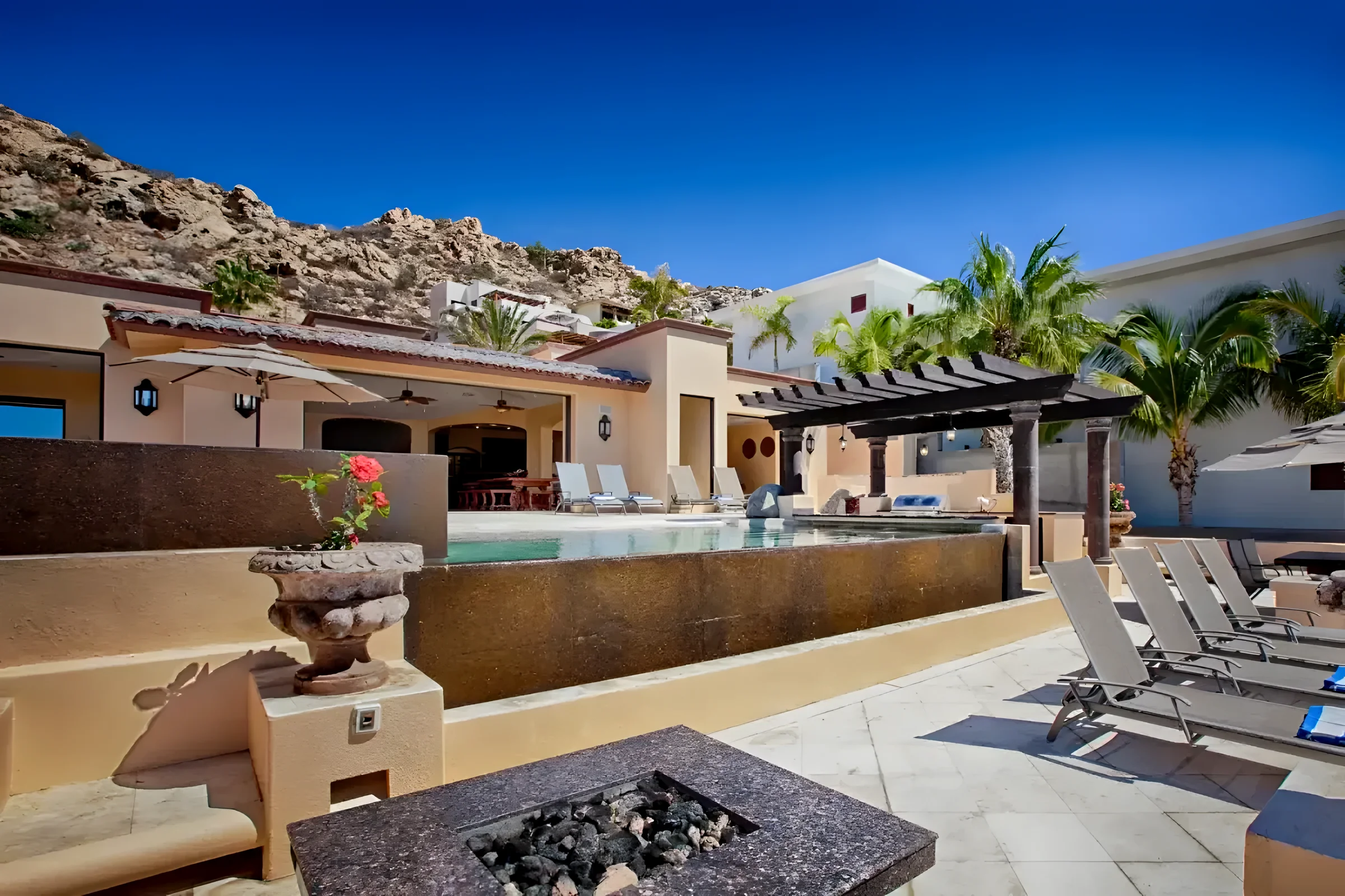 Foto 4 de Villa Gran Vista, villa de 7 recámaras en Pedregal Pacific