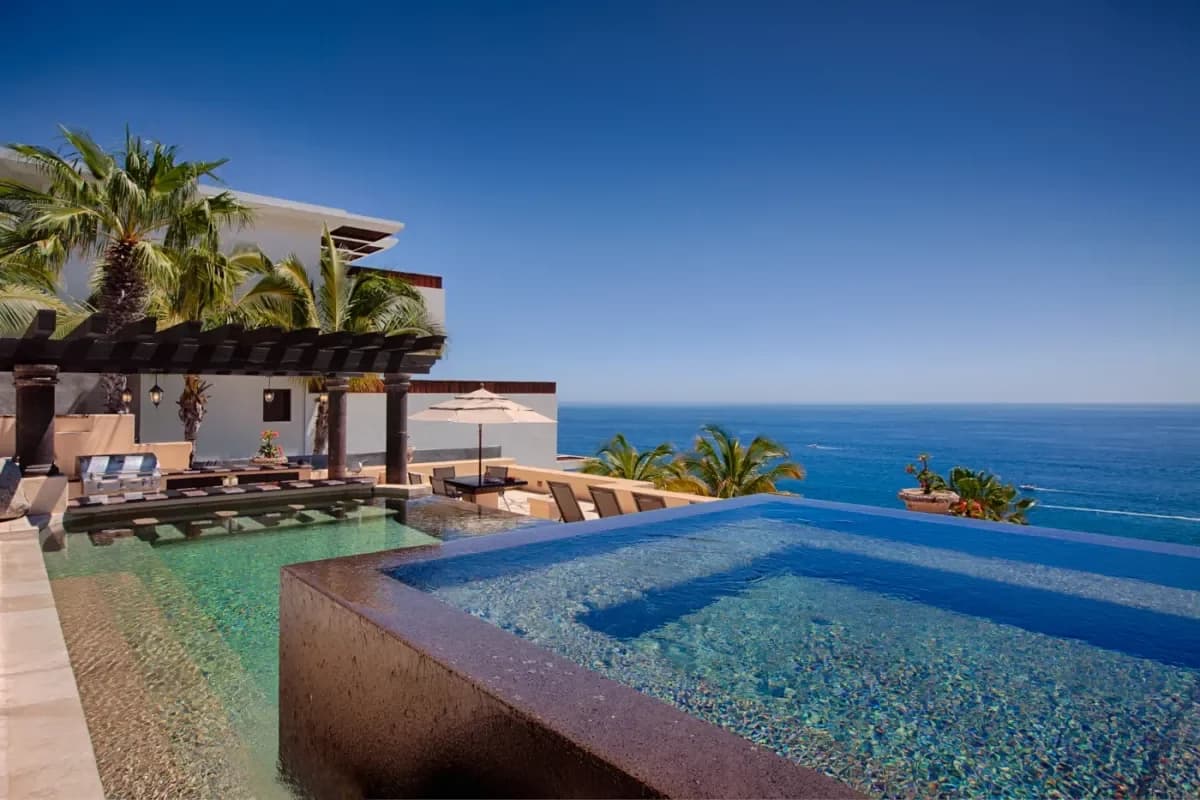Infinity pool at Plan the Ultimate Bachelorette Bash: Large Villa Rentals in Cabo for an Unforgettable 2026 Getaway with
