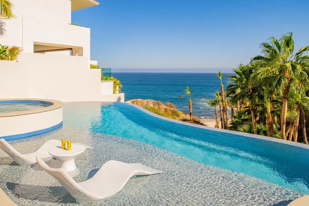 Private Villas with Unmatched Views