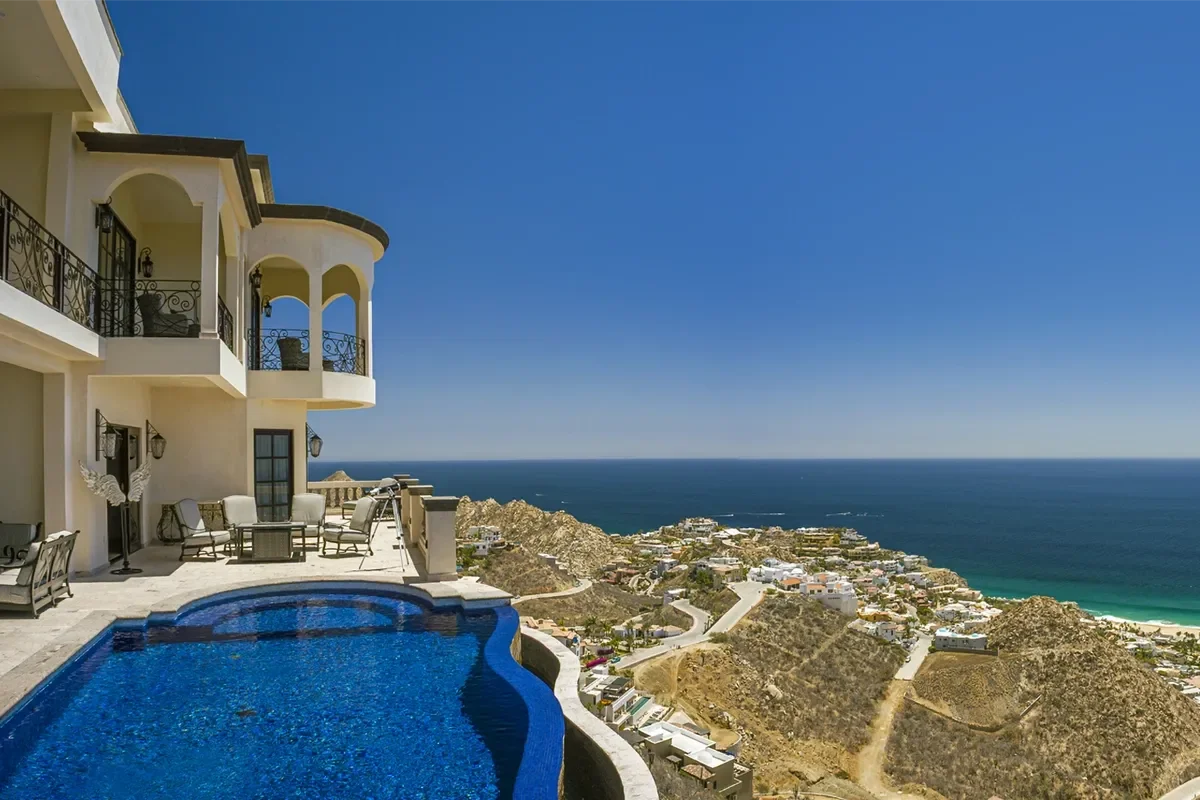 Villa Maria Bonita, a 10-bedroom villa in Pedregal Pacific