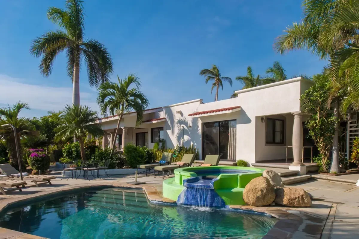 Villa Sun Guadalupe, a 3-bedroom villa in Costa Azul