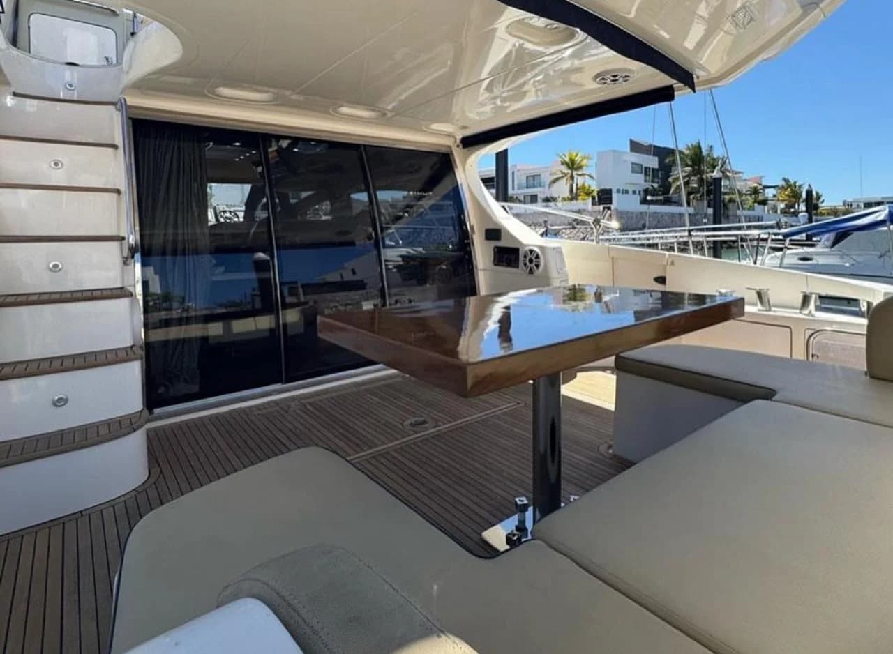 Best Cabo Yacht Charters for Unforgettable Sunset Cruises