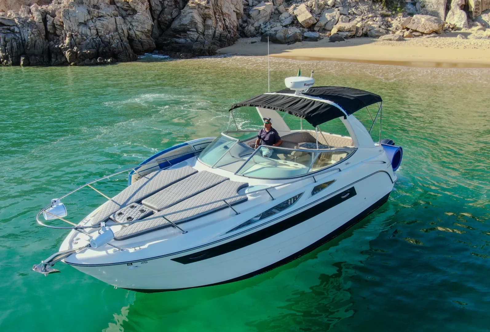 Bayliner 35ft guest photo